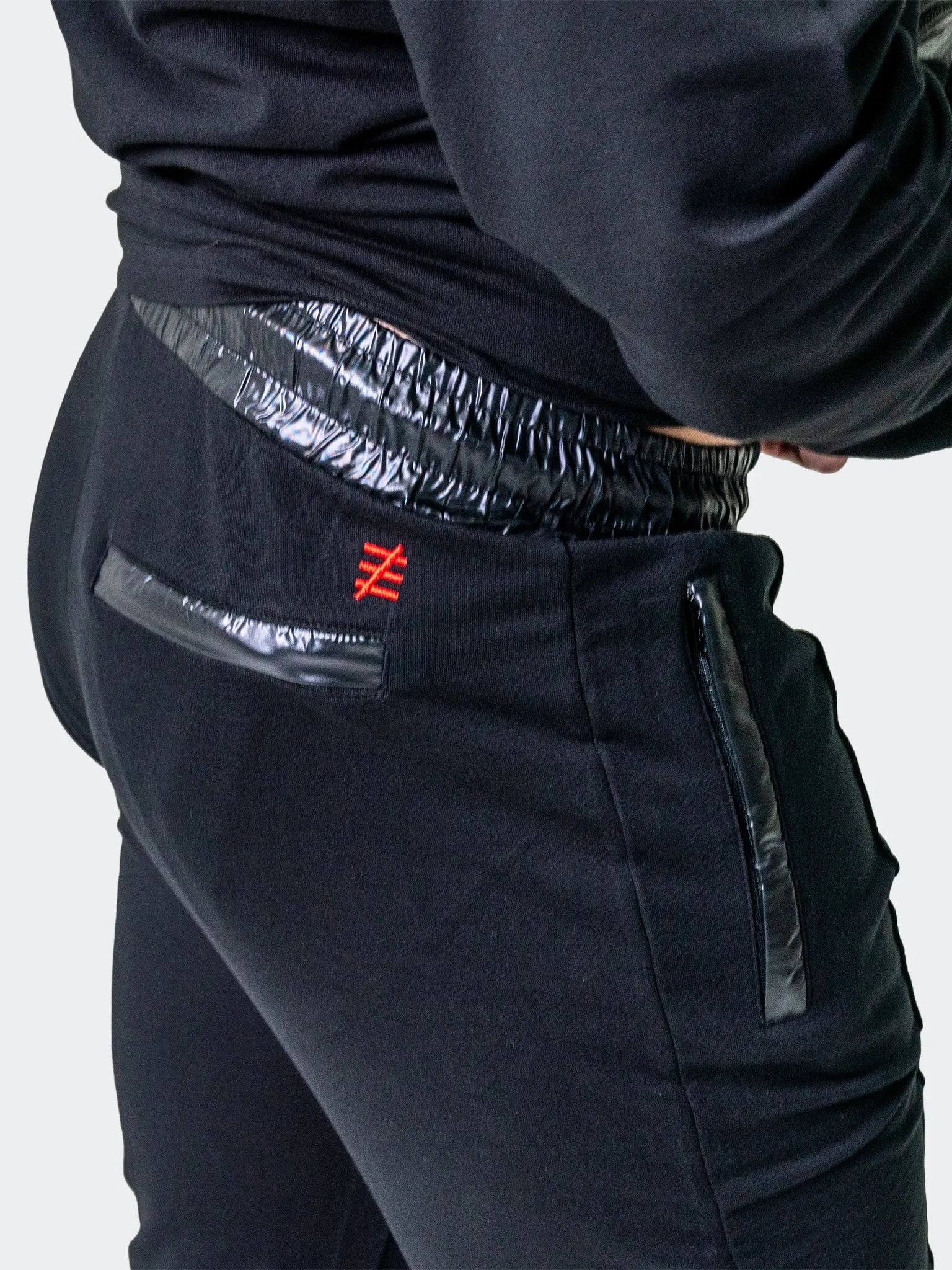 Jogger Equal Black