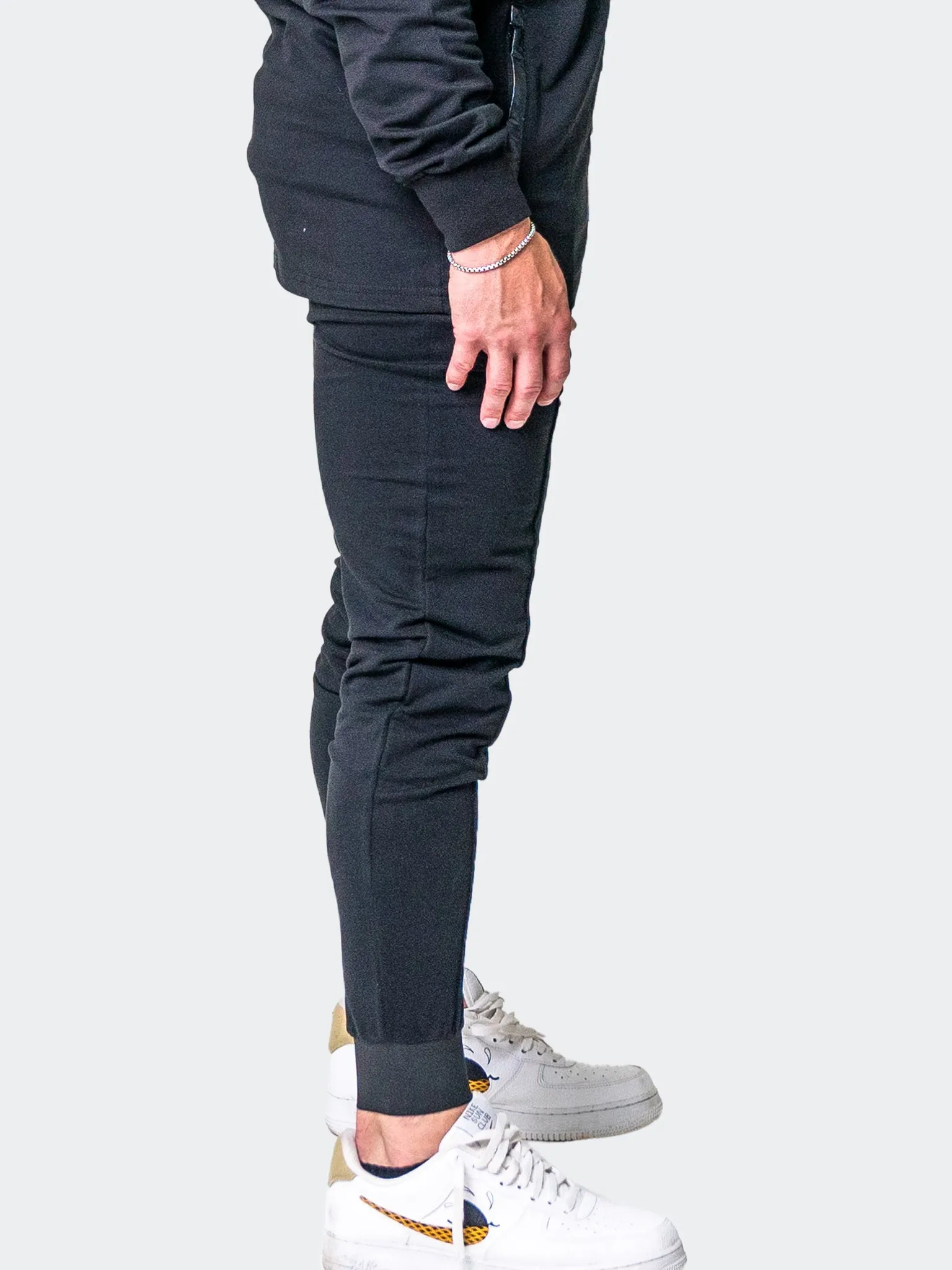 Jogger Equal Black