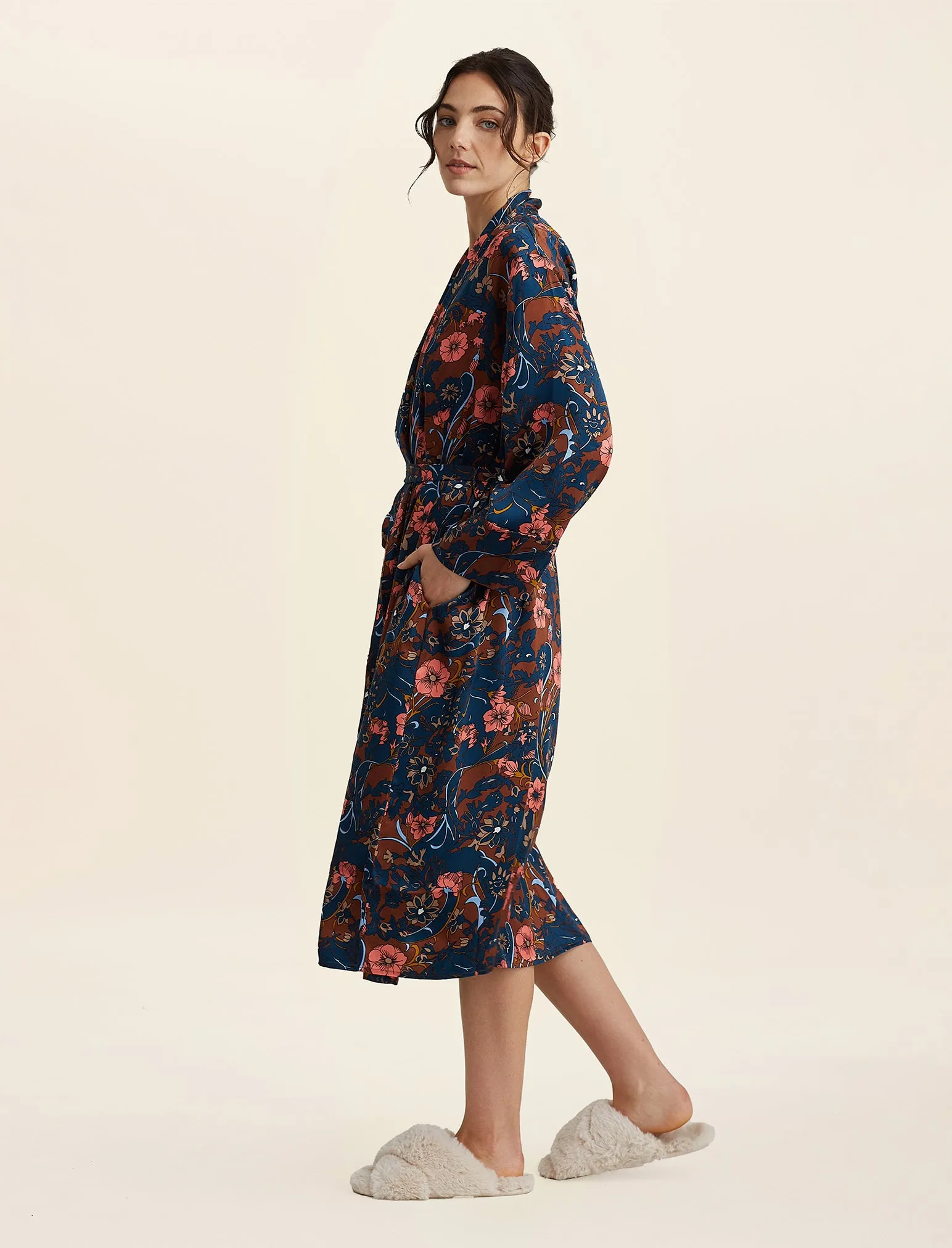 Karen Walker '60s Floral Robe