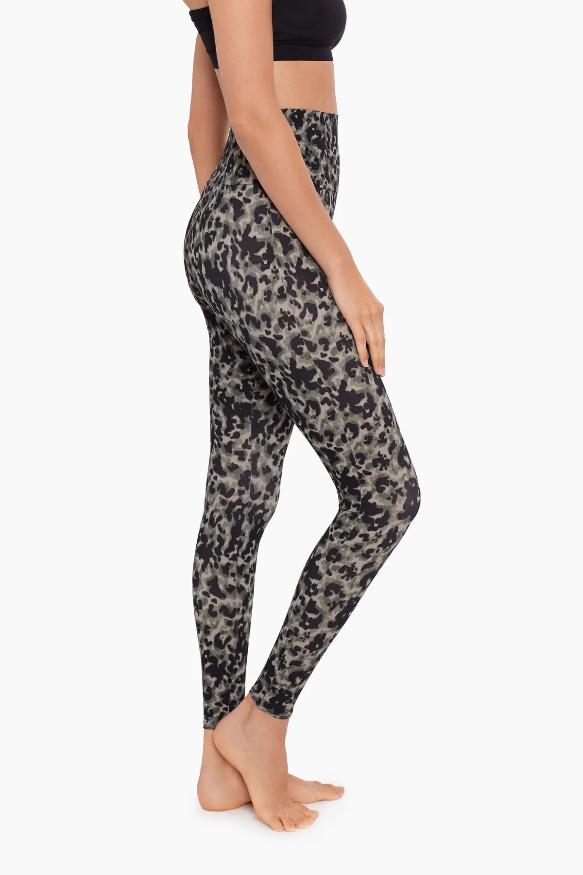 Tortoise Shell Athleisure Leggings